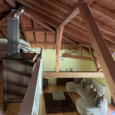 Сasa de vacaciones O Celeiros Freixo (Norte)