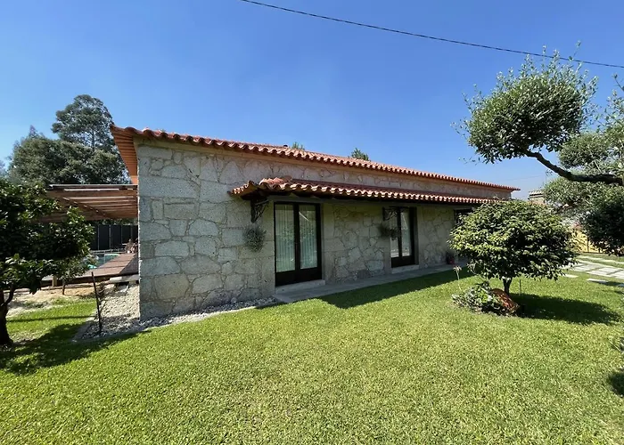 O Celeiros بيت للعطل Freixo (Norte)